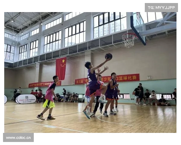 青少年篮球赛事迎来魔球化趋势 三分与篮下出手比重不断提升 青少年篮球赛事迎来魔球化趋势 三分与篮下出手比重不断提升